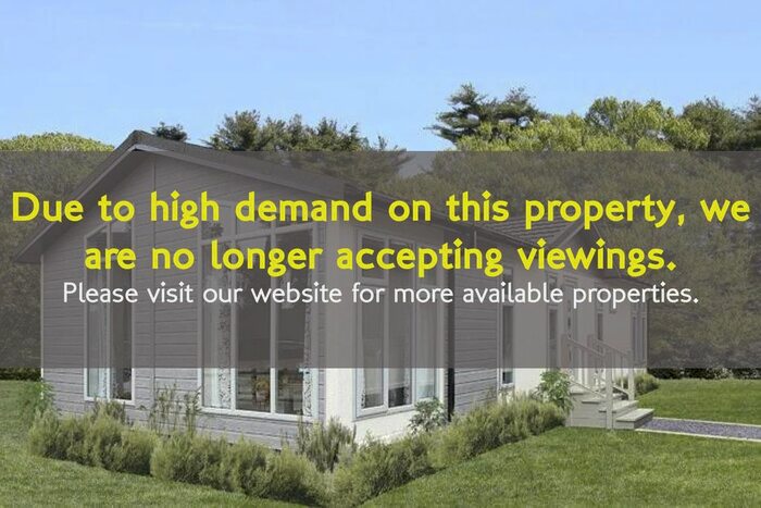 2 Bedroom Mobile/park Home For Sale In Killarney Park, Nottinghamshire, NG6