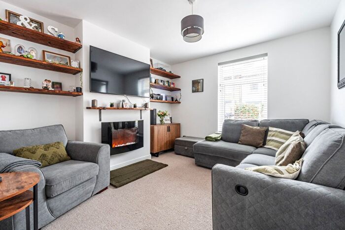 3 Bedroom Terraced House For Sale In Arnold Street, Lowestoft, NR32