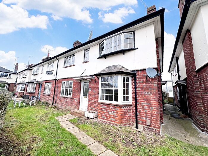 3 Bedroom Maisonette To Rent In Hayes Close, Chelmsford, CM2