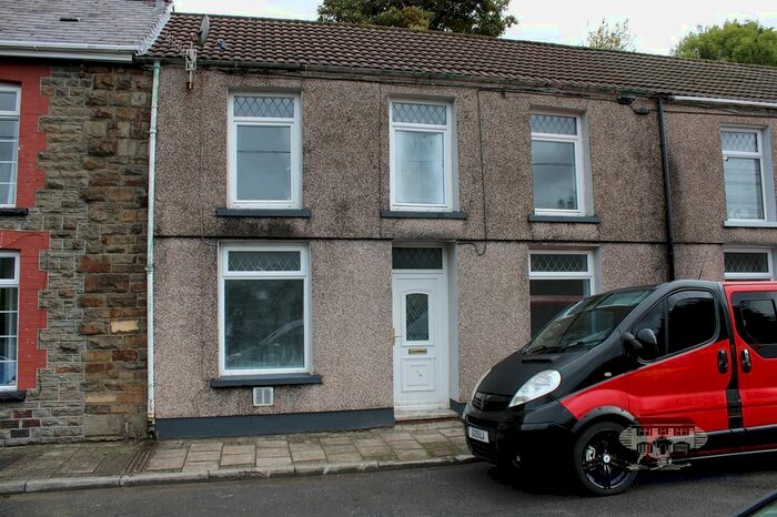 3 Bedroom Property To Rent In Churchfield Row, Pentre, Rhondda Cynon Taff., CF41