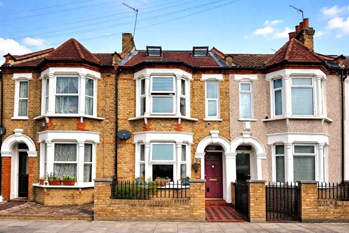 4 Bedroom Terraced House For Sale In Bradgate Road, Catford, Lewisham, London, SE6