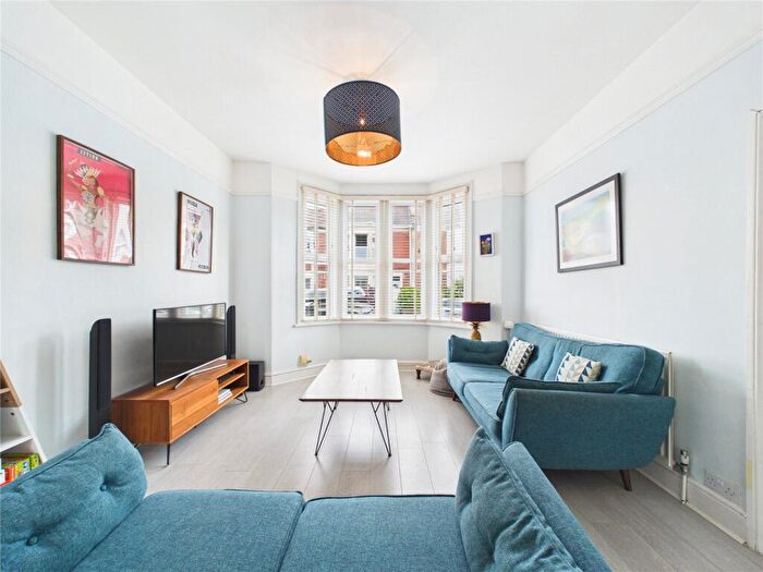 3 Bedroom Terraced House For Sale In Stirling Road, Bristol, BS4