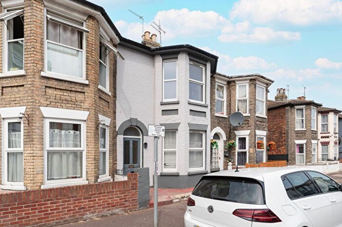 4 Bedroom Terraced House To Rent In Princes Road, Great Yarmouth, NR30