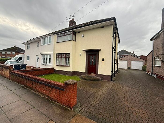 3 Bedroom Semi Detached House For Sale In Wynnstay Aveue, Maghull, L31
