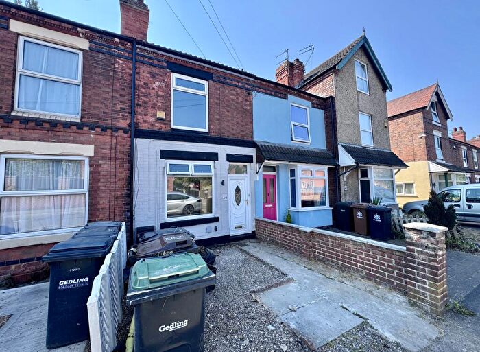 2 Bedroom House To Rent In Vale Road, Colwick, NG4