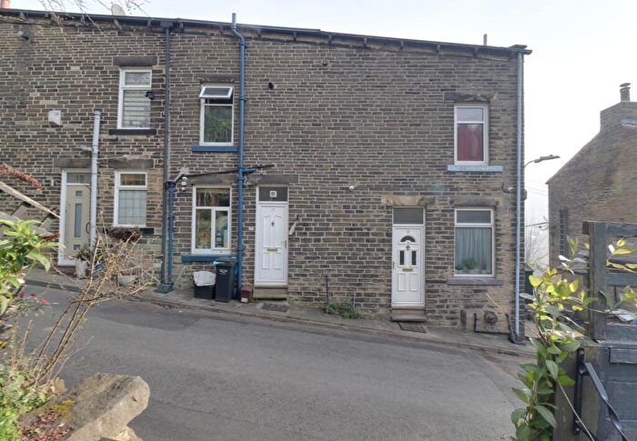3 Bedroom Terraced House For Sale In Calf Hey Terrace, Todmorden, OL14