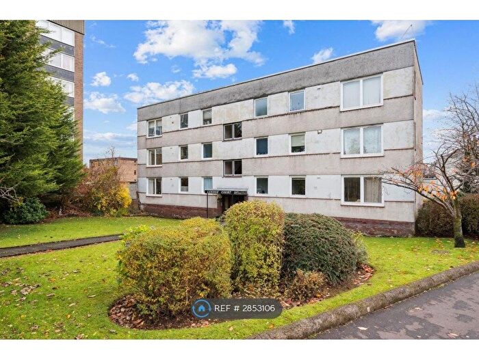 2 Bedroom Flat To Rent In Lennox Court, Bearsden - Glasgow, G61