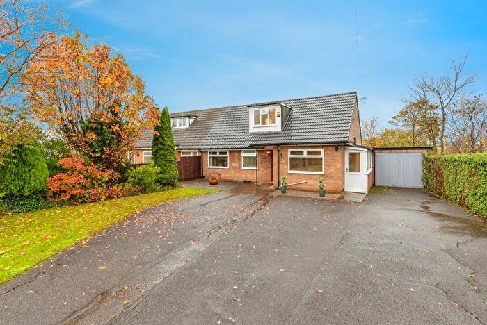 3 Bedroom Semi-Detached Bungalow For Sale In Gorse Rise, Grantham, NG31