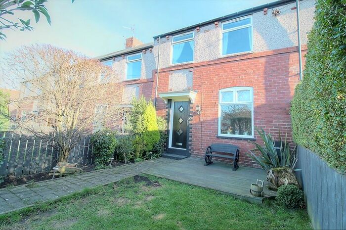 2 Bedroom Terraced House For Sale In Gardiner Square, Kibblesworth, Gateshead, NE11