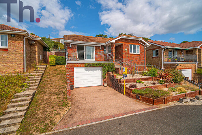 3 Bedroom Detached Bungalow For Sale In Ventnor, Isle Of Wight, PO38