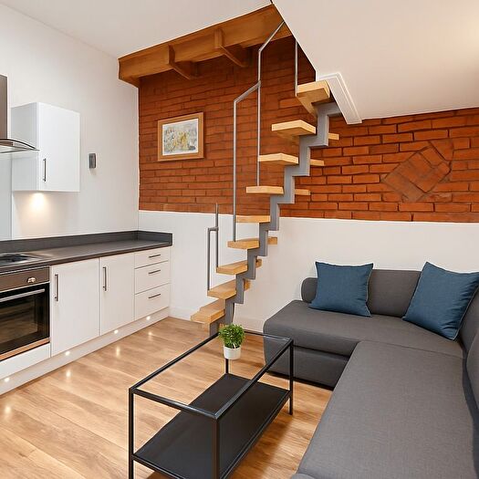 1 Bedroom Flat To Rent In Corporation Street, Manchester, M4