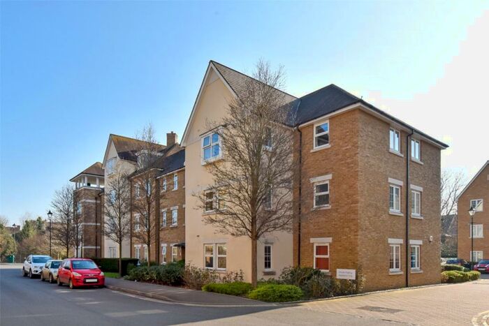 2 Bedroom Apartment To Rent In Clear Water Place, Oxford, OX2