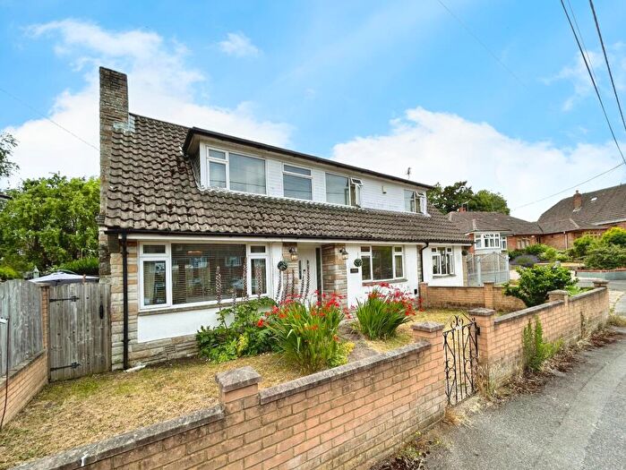 4 Bedroom Detached House For Sale In Ivy Lane, West End, Southampton, SO30