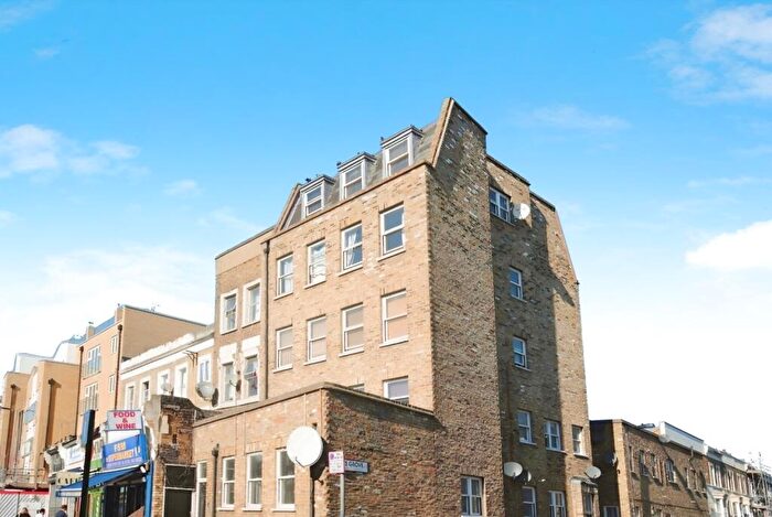 2 Bedroom Flat To Rent In Queens Road Peckham, SE15