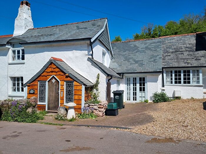 3 Bedroom Cottage To Rent In School Road, Newton Abbot, TQ12