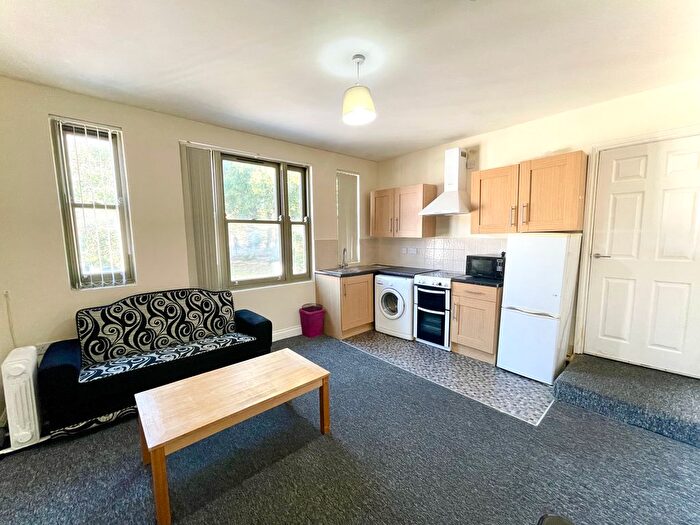 2 Bedroom Flat To Rent In Far Gosford Street, Coventry, CV1