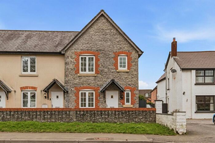 3 Bedroom End Of Terrace House For Sale In John Fielding Gardens, Llantarnam, Cwmbran, NP44