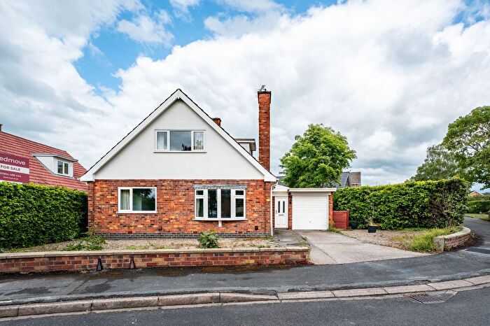 3 Bedroom Detached House For Sale In Lawnway, York, YO31