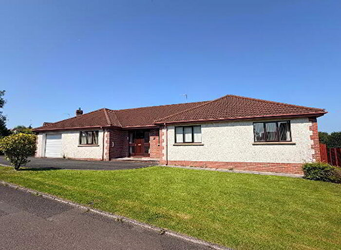 3 Bedroom Detached Bungalows For Sale In Kiloanin Crescent, Banbridge, BT32