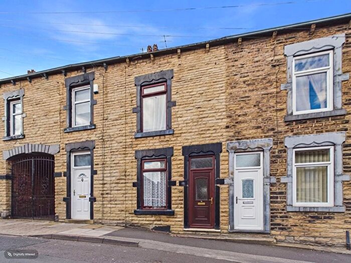 2 Bedroom Terraced House For Sale In Gold Street, Barnsley, S70