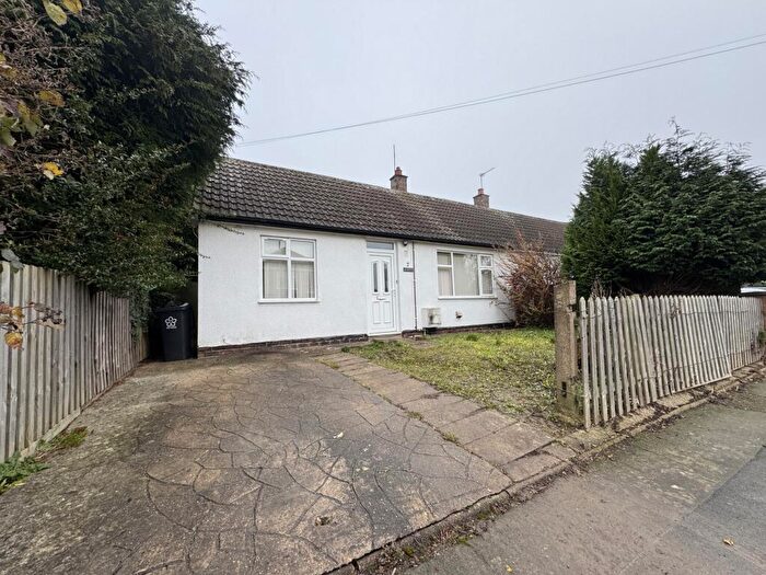 2 Bedroom Bungalow To Rent In Brook Road, Leicester, LE5