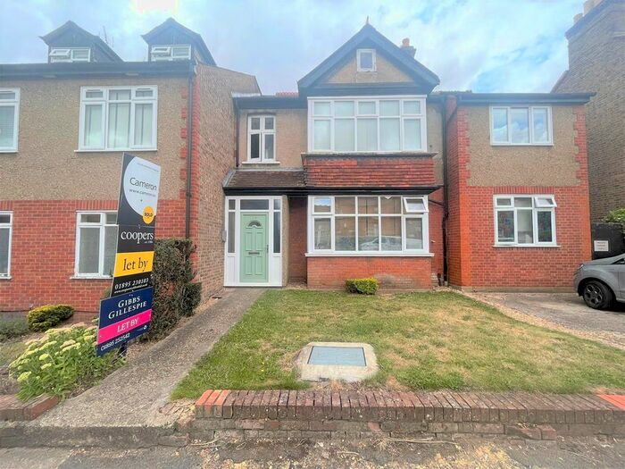 1 Bedroom Flat To Rent In Myddleton Road, Cowley, Uxbridge, UB8