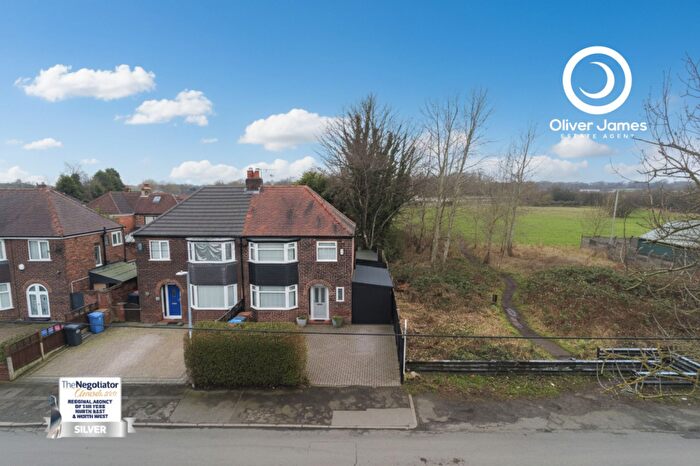 3 Bedroom Semi Detached House For Sale In Fiddlers Lane, Irlam, M44