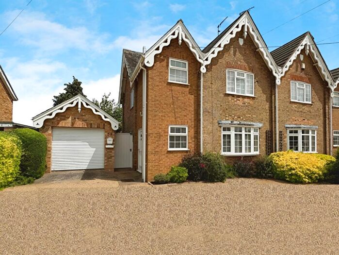 3 Bedroom Semi-Detached House For Sale In West Way, Wimbotsham, King's Lynn, PE34