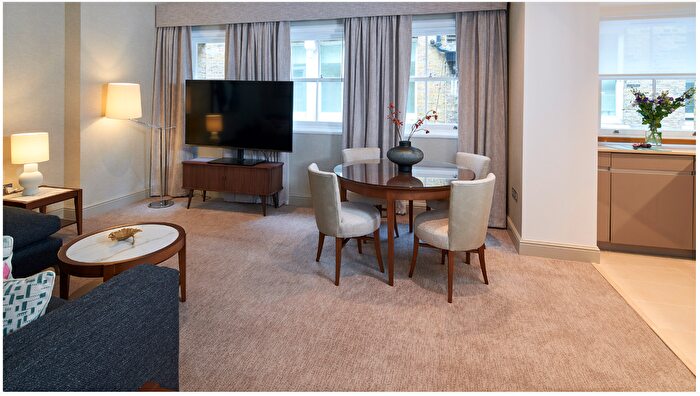 2 Bedroom Flat To Rent In Bow Lane, St Paul's, EC4M