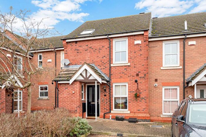 3 Bedroom Terraced House For Sale In Christ Church Close, Stamford, PE9