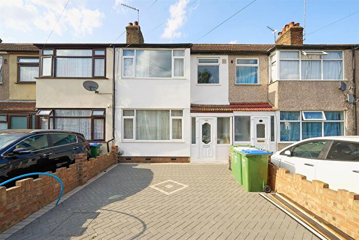 3 Bedroom Terraced House To Rent In Overton Road, London, SE2