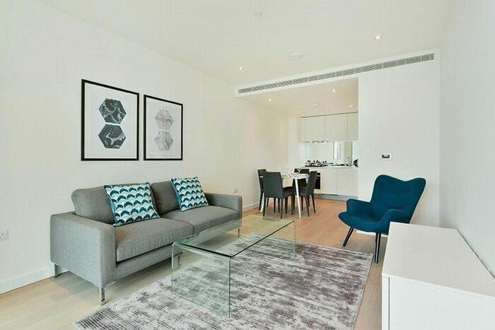 1 Bedroom Flat To Rent In Sky Gardens, Wandsworth Road, Vauxhall, London, SW8