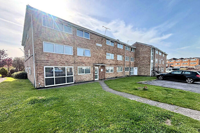2 Bedroom Apartment For Sale In Woolston Court, Broadsands Drive, Gomer, Gosport, PO12
