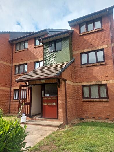 1 Bedroom Flat To Rent In Maltby Drive, Enfield, EN1