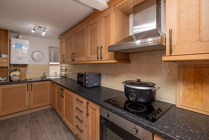 1 Bedroom Flat For Sale In Croft Court, Barley Croft Lane, Dinnington, Sheffield, S25