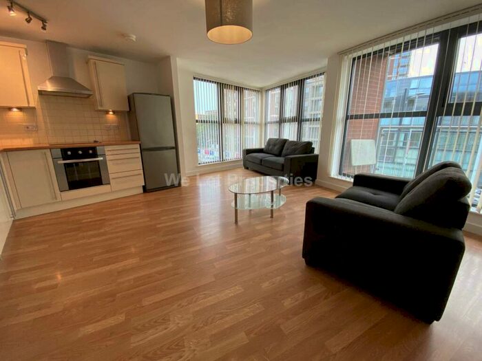 3 Bedroom Apartment To Rent In Zenith, Chapel Street, M3