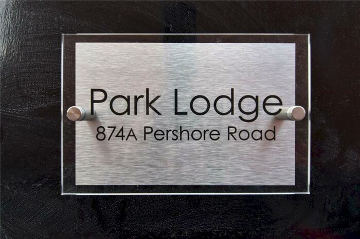 3 Bedroom Apartment To Rent In Pershore Road, Selly Park, Birmingham, West Midlands, B29