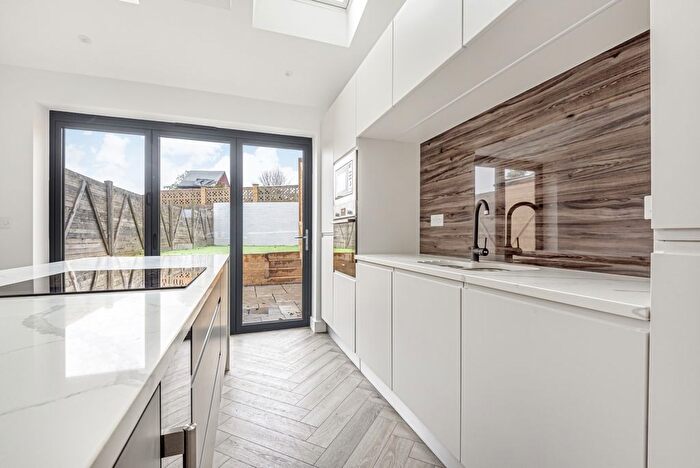 4 Bedroom Semi-Detached House To Rent In Mount Culver Avenue, Sidcup, DA14
