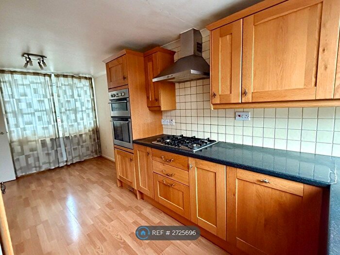 3 Bedroom Semi-Detached House To Rent In Caldbeck Walk, Northampton, NN3