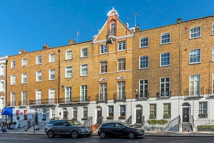 1 Bedroom Flat To Rent In Sydney Street, Chelsea, SW3