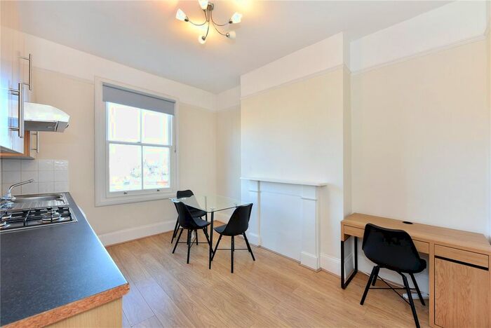 1 Bedroom Flat To Rent In Highlever Road, North Kensington, London, W10