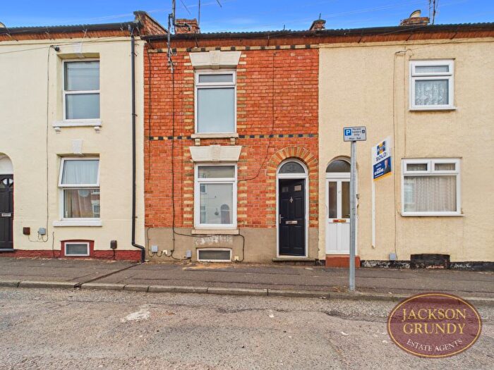 2 Bedroom House To Rent In Cyril Street, Northampton, NN1