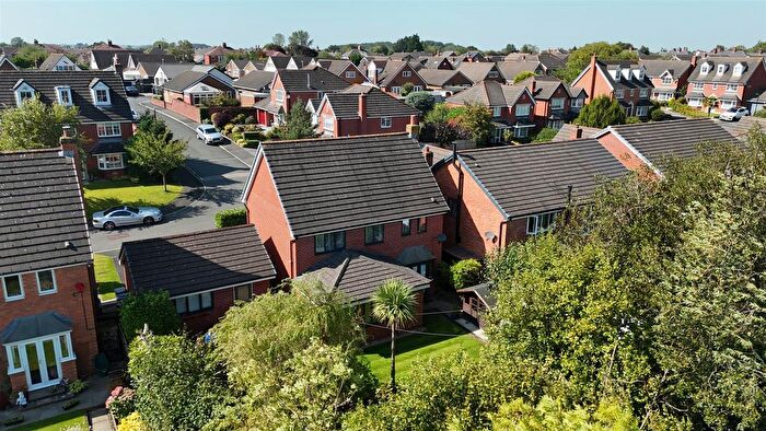 5 Bedroom Detached House For Sale In Hillside, Tarleton, Preston, PR4