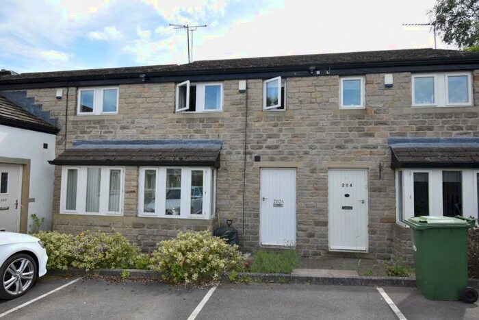 2 Bedroom House To Rent In Lowerhouses Lane, Huddersfield, HD5