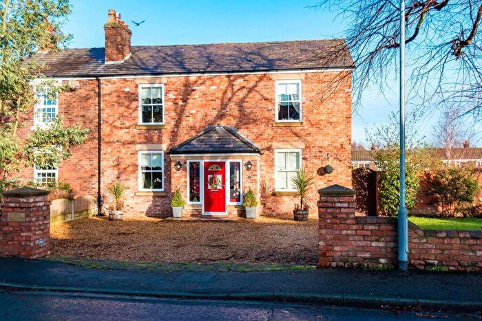 4 Bedroom Semi-Detached House For Sale In Mill Lane, Burscough, L40