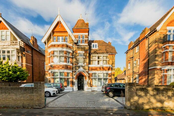 1 Bedroom Flat To Rent In North Common Road, London, W5