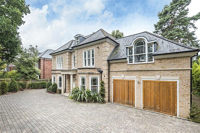 5 Bedroom Detached House To Rent In Fairmile Lane, Cobham, Surrey, KT11