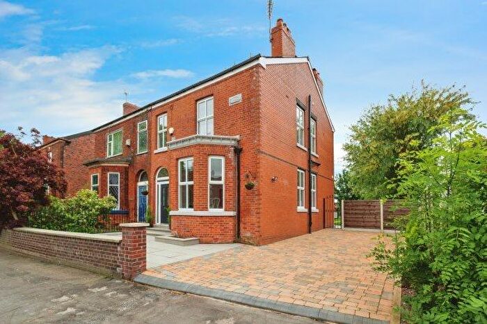 4 Bedroom Property To Rent In Shepley Road, Manchester, M34