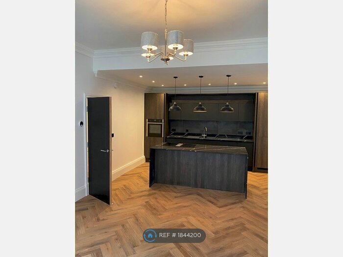 1 Bedroom Flat To Rent In Davenport Avenue, Hessle, HU13