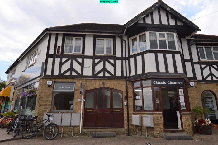 2 Bedroom Flat To Rent In Tredgold Avenue, Bramhope, Leeds, LS16